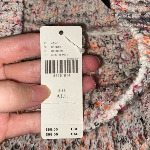 ANTHROPOLOGIE Akemi & Kin Hattie Multi Color Chunky Knit Poncho Sweater OS NWT - Picture 11 of 15